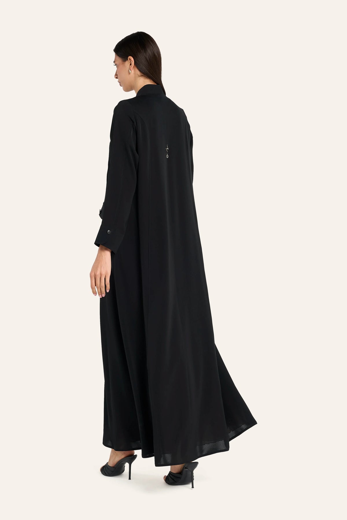 Louzan Notched Collar Abaya - Black - Image 4