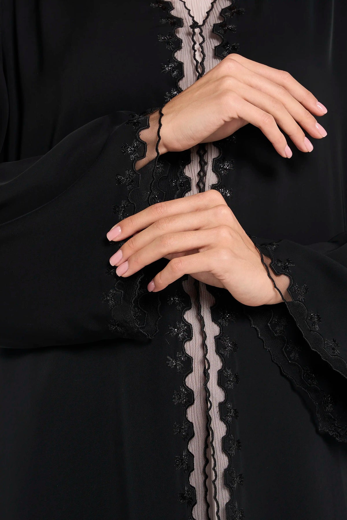 Louzan Floral Tatreez Abaya - Black - Image 5