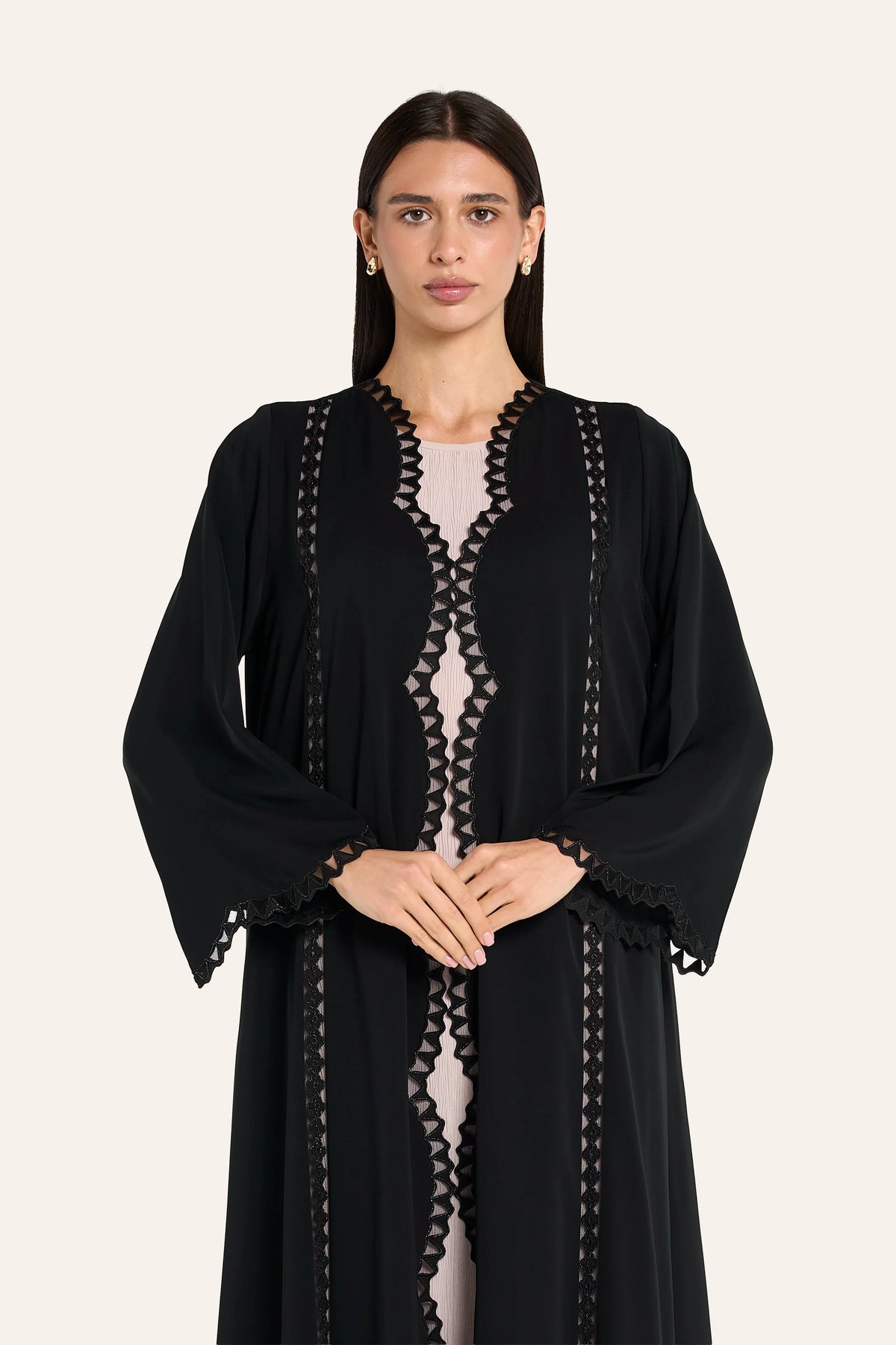 Louzan Scalloped Dori Abaya - Black - Image 1