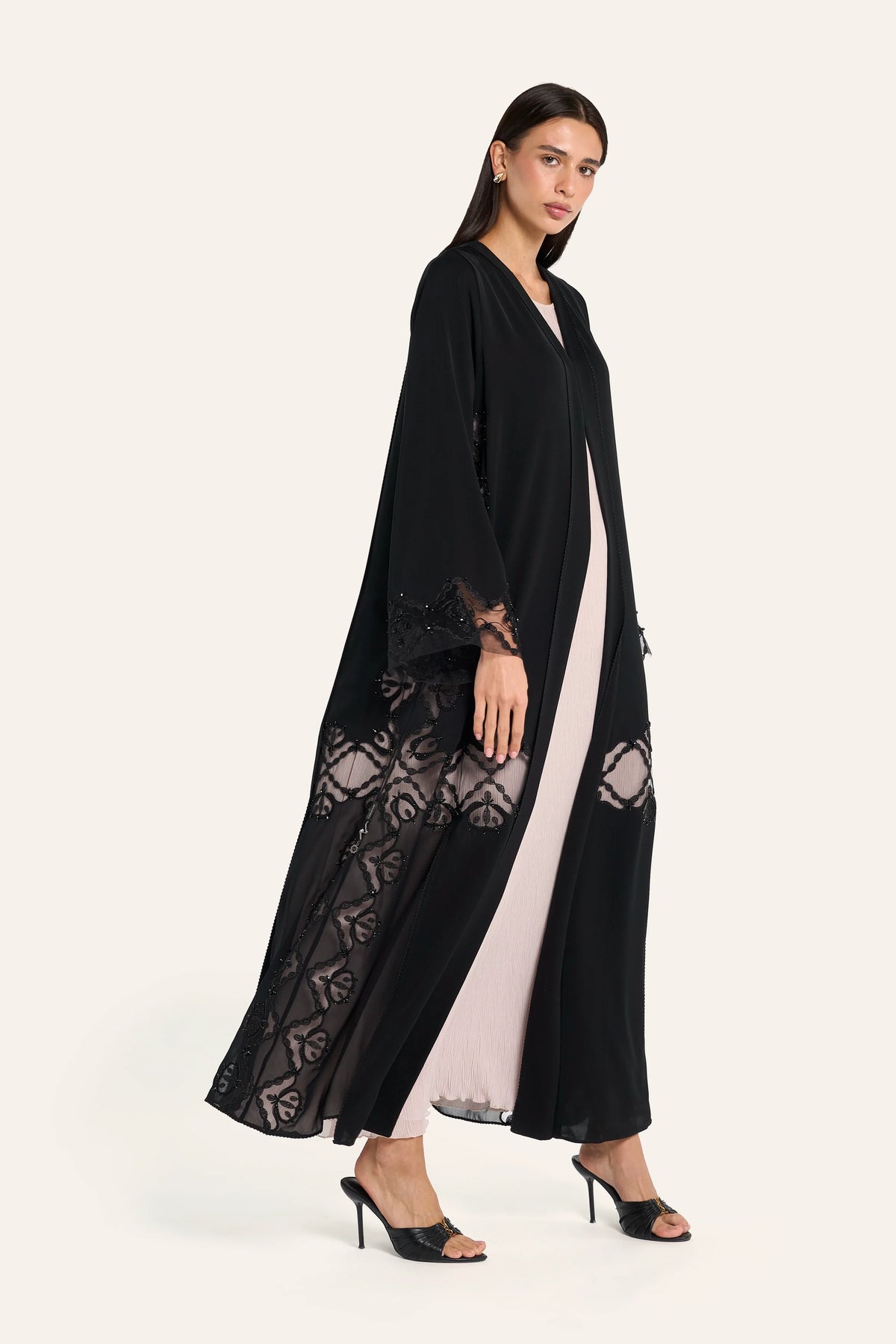 Louzan Geometric Back Embroidery Abaya - Black - Image 3
