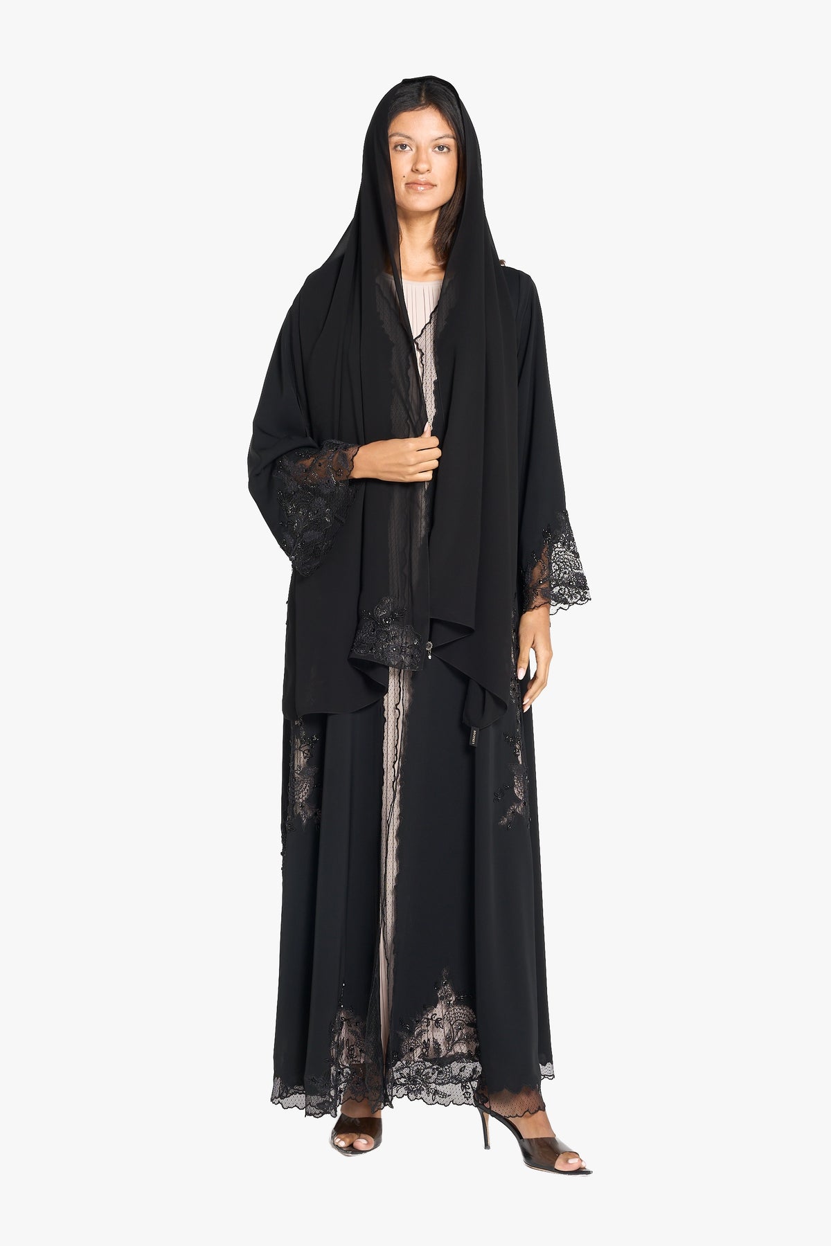 NIDA AND DATEL ABAYA LN2438
