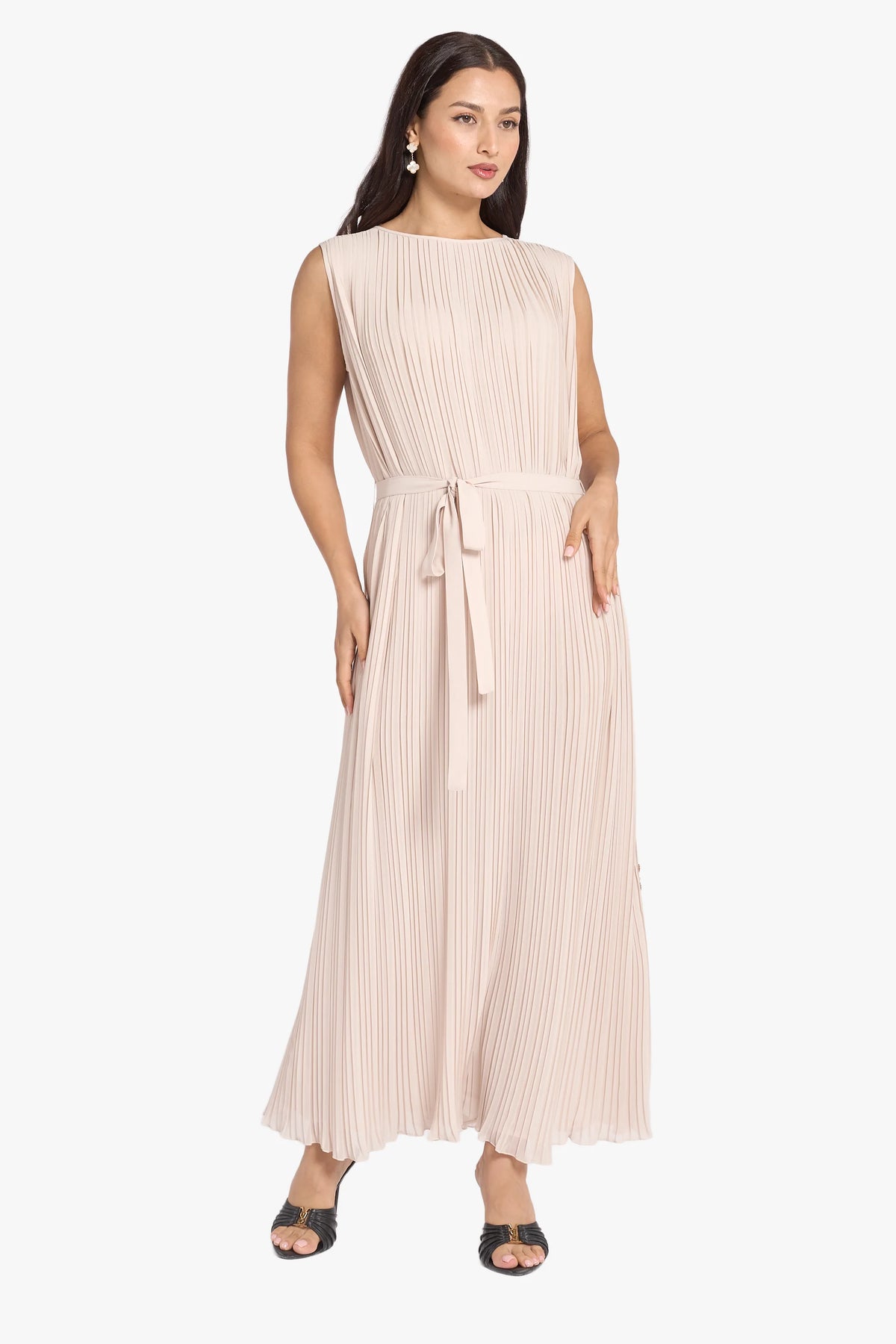 Louzan inner abaya light beige