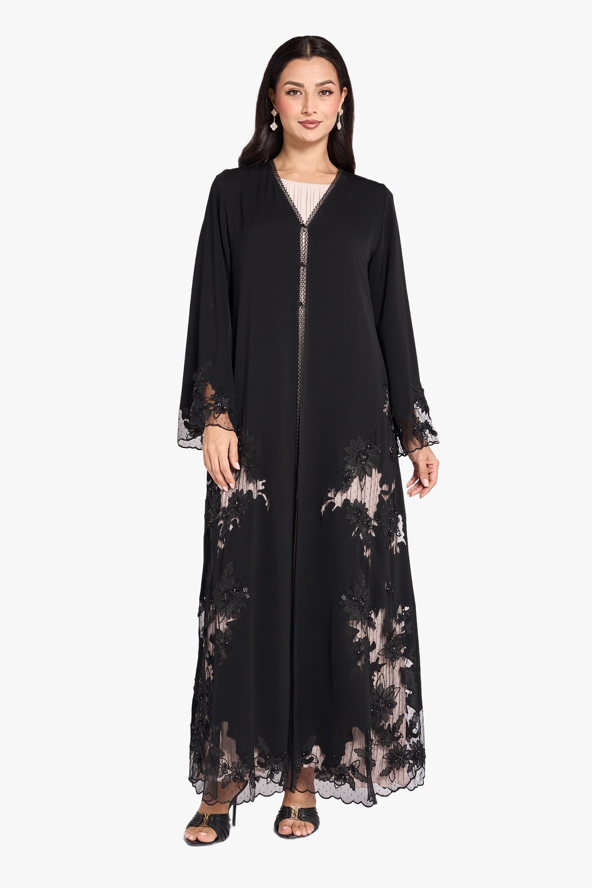 Louzan VIP Abaya – Luxurious Nida with Delicate Dantel Fabric