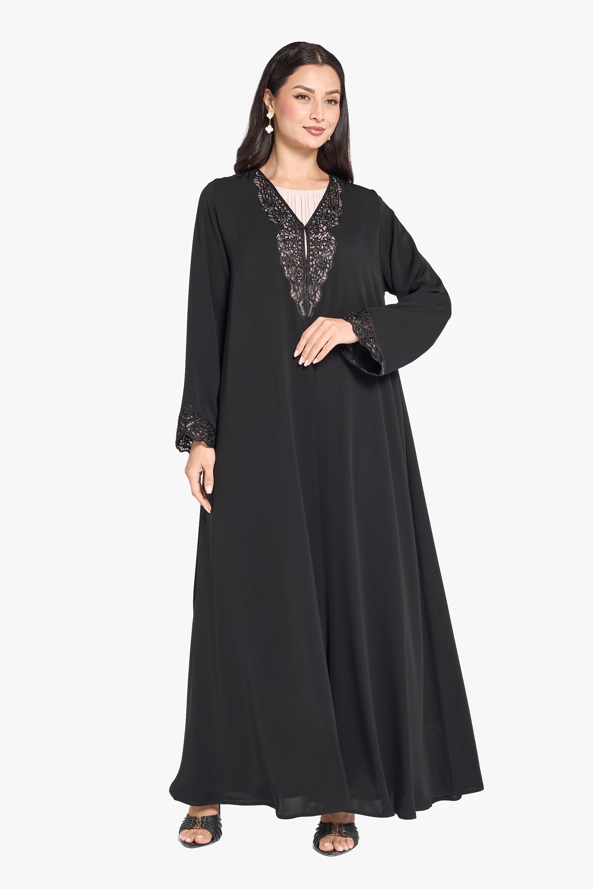 Louzan Abaya – Nida Fabric with Abstract Floral Dori Embroidery