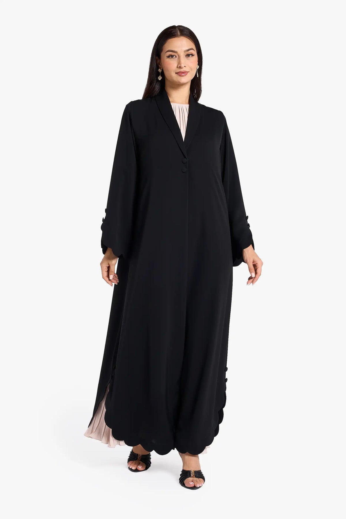 عباية لوزان كاجوال بياقة شال وصدفة رقيقة