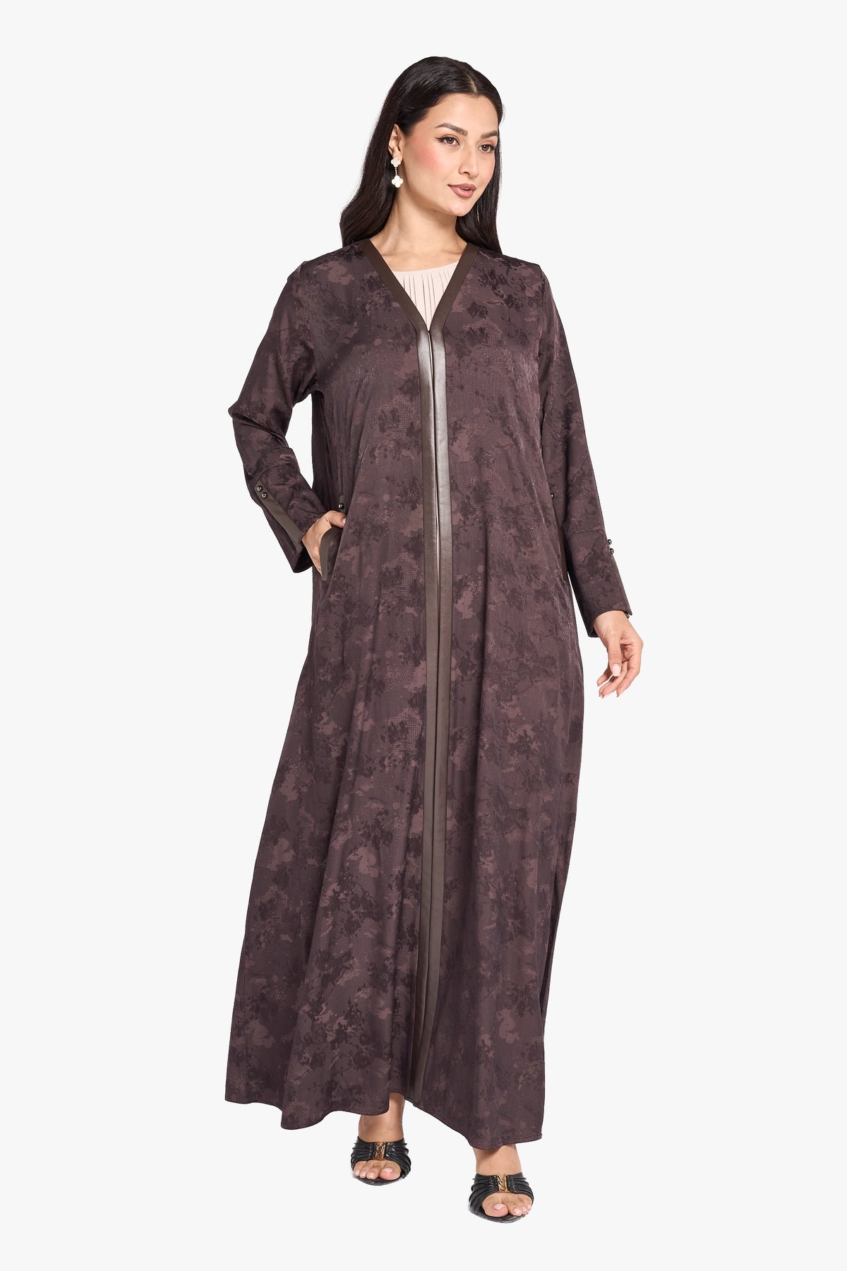 Louzan Abaya – Soft Flowy Jacquard Fabric