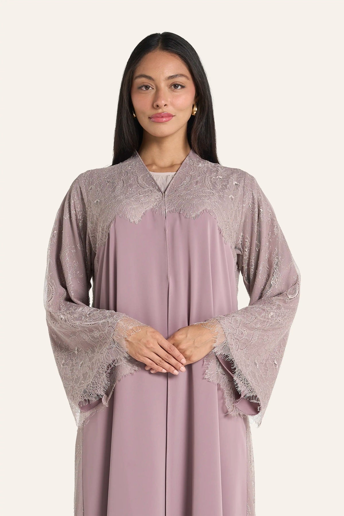Louzan Mauve Floral Baroque Abaya In Colored Nida And Dantel Lace