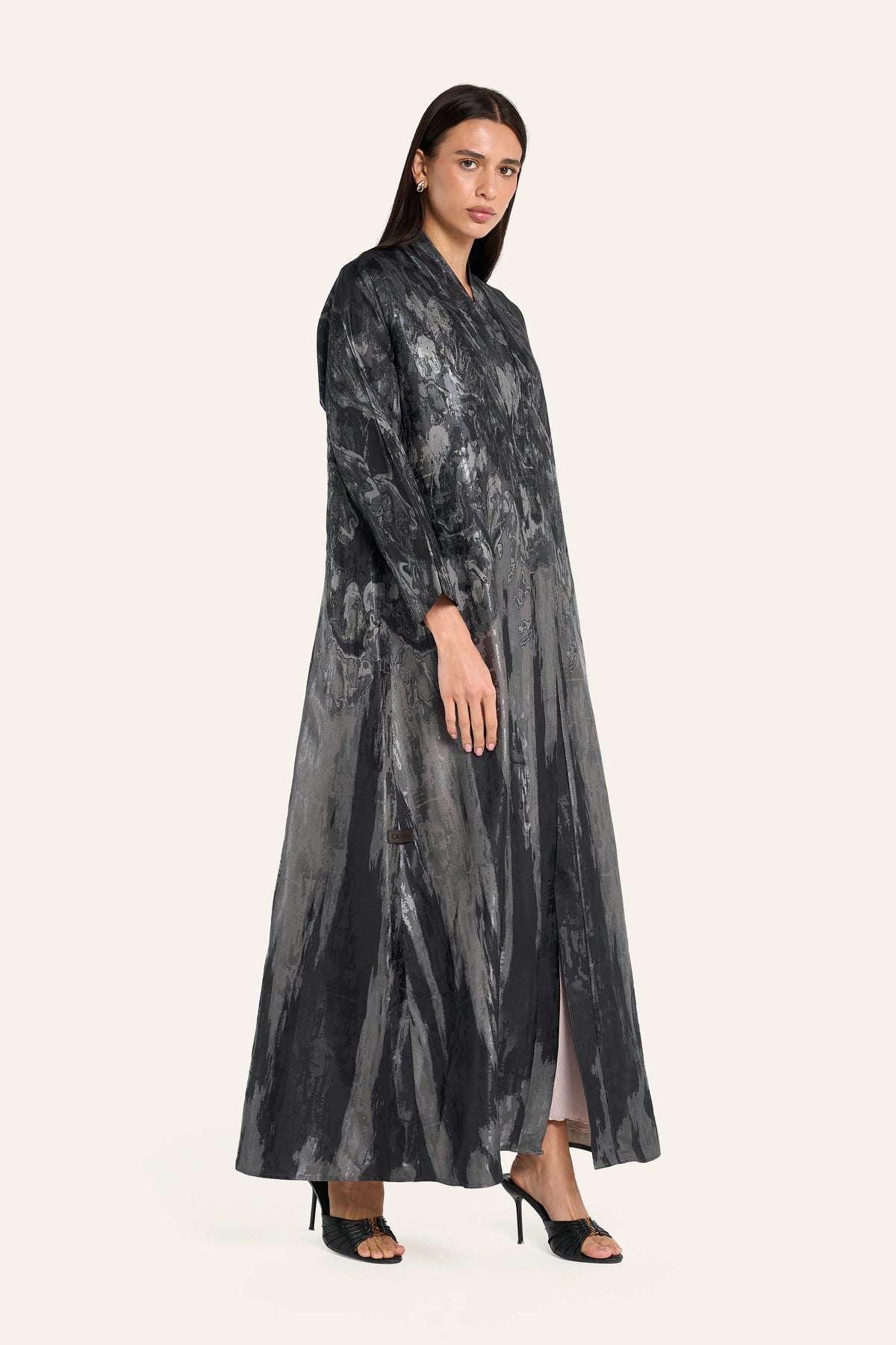 Ousha Abstract Jacquard Abaya - Grey - Image 3