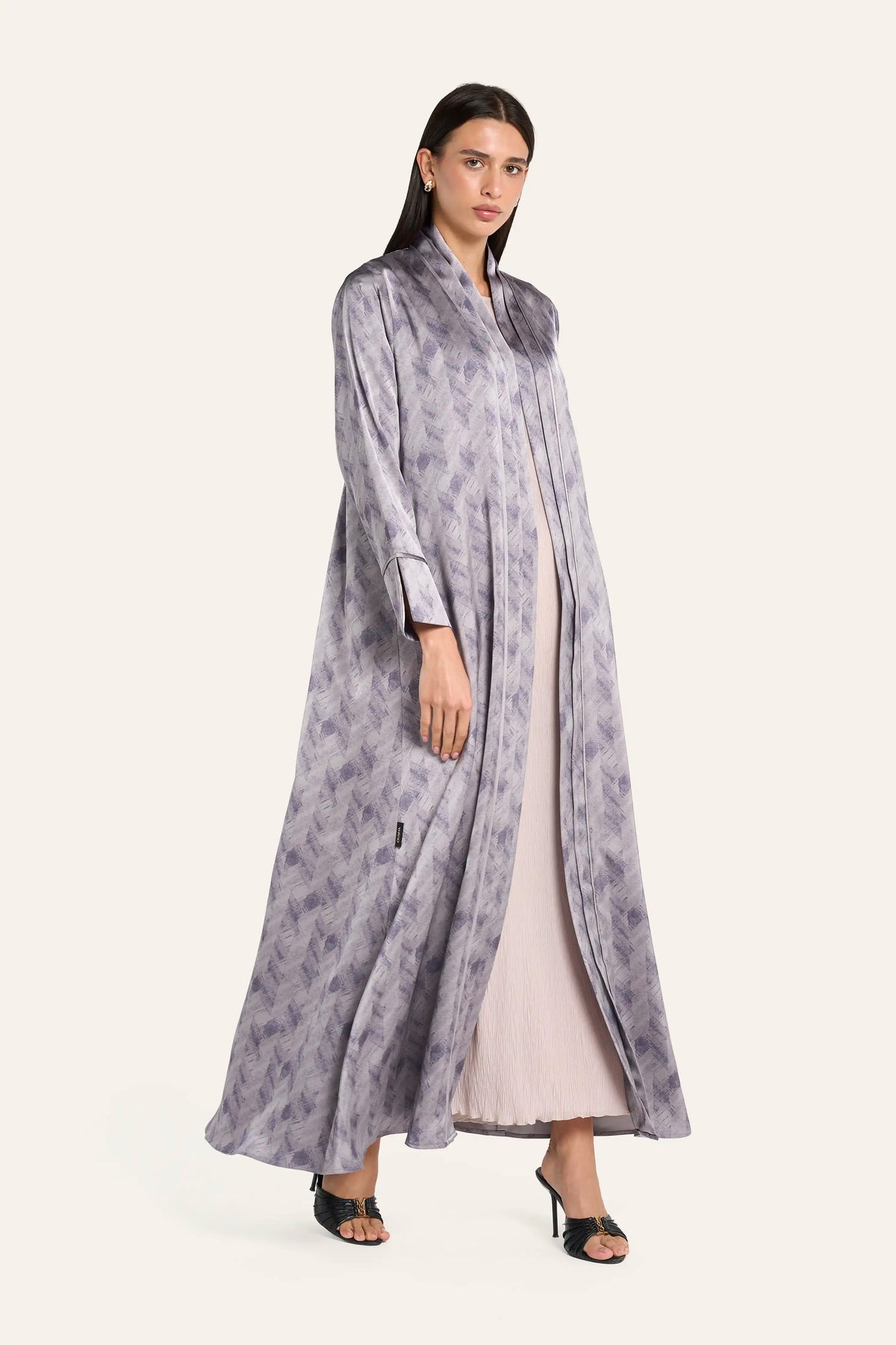 Ousha Pleated Satin Abaya - Mauve - Image 3
