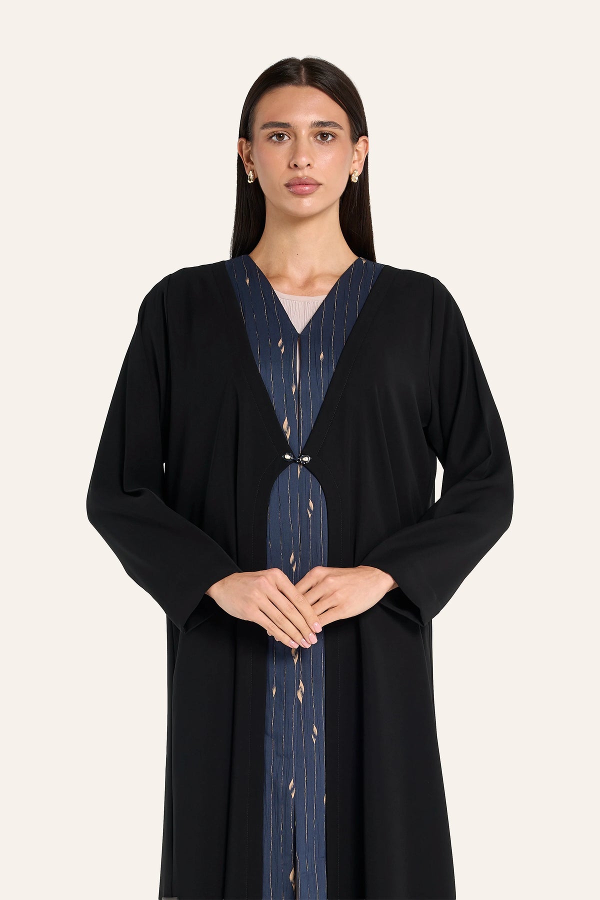 Ousha Crepe Jacquard Abaya - Black - Image 1