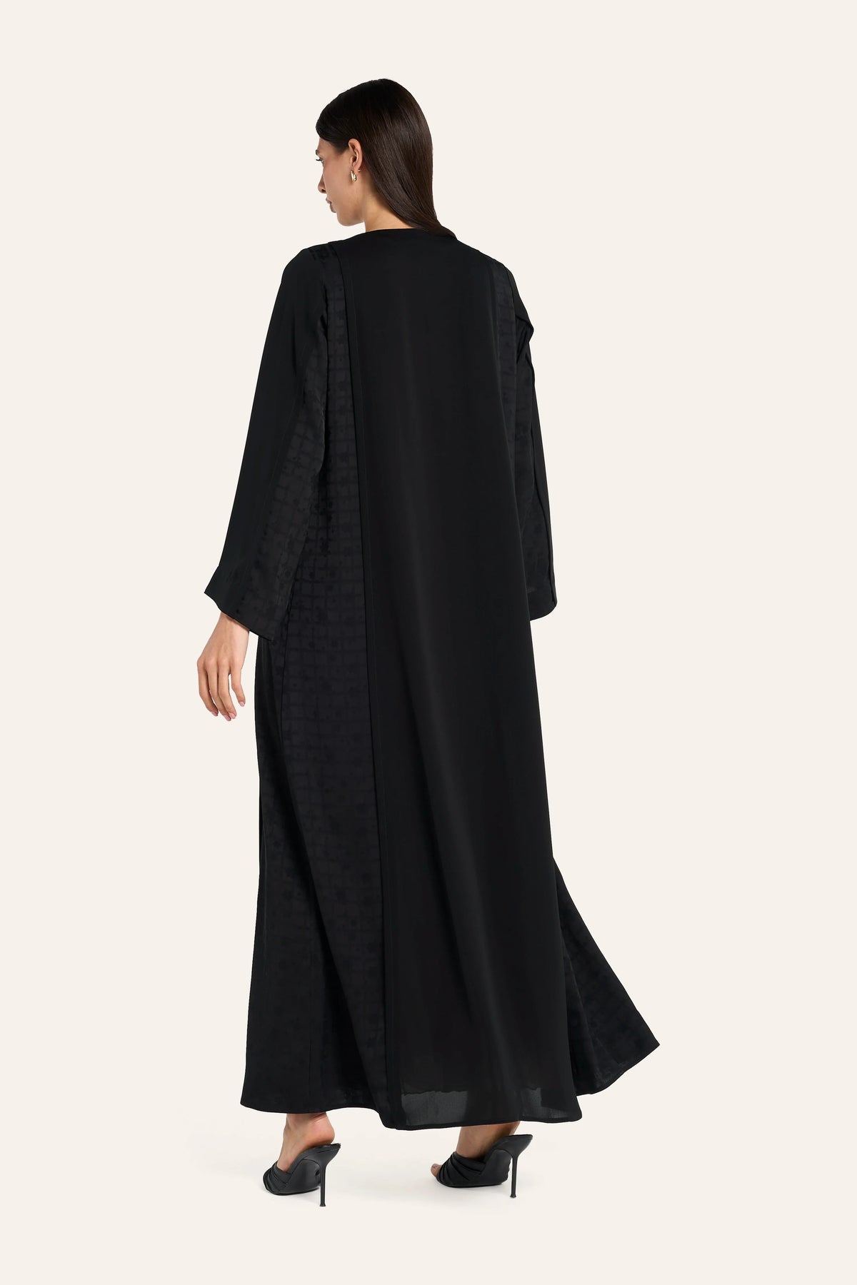 Ousha Jacquard Panel Abaya - Black - Image 4