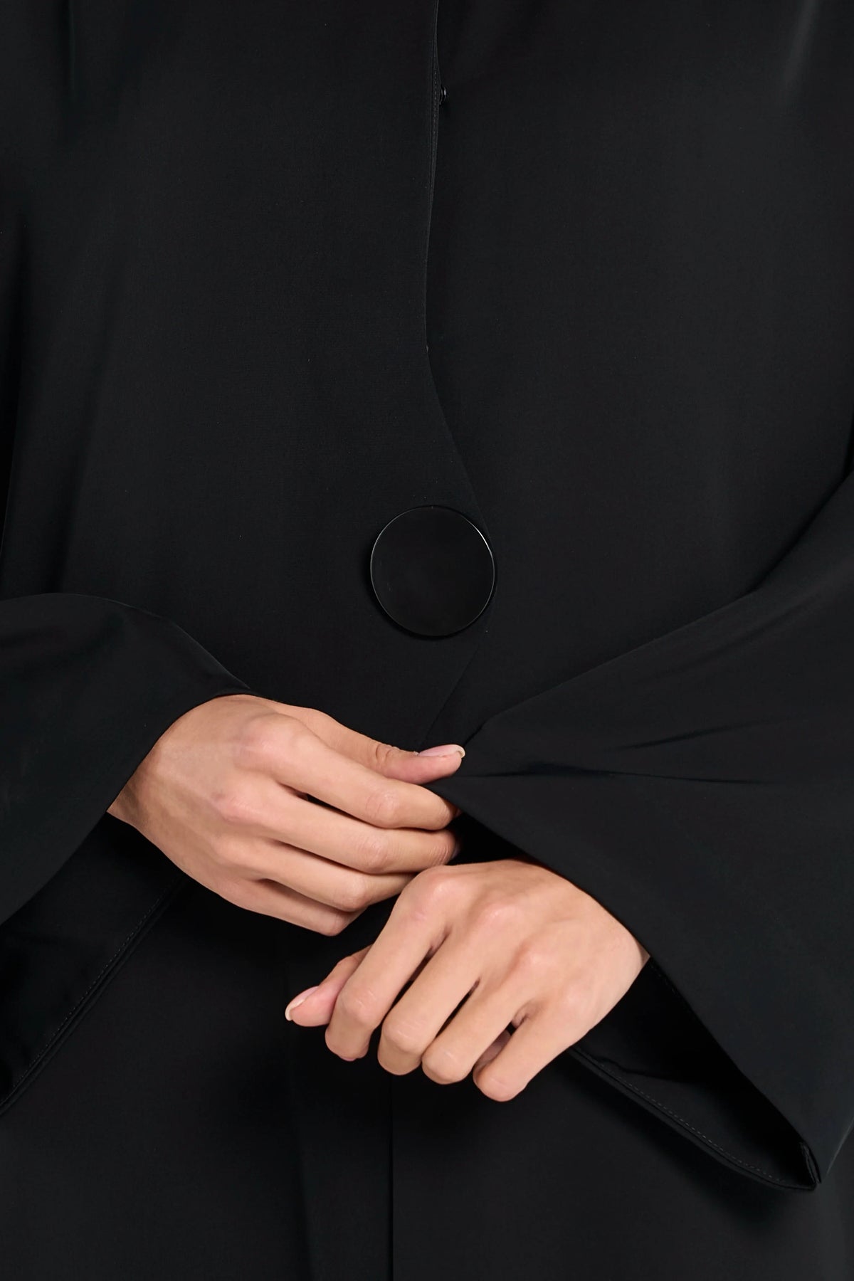 Ousha Overlap Front Abaya - Black - Image 5