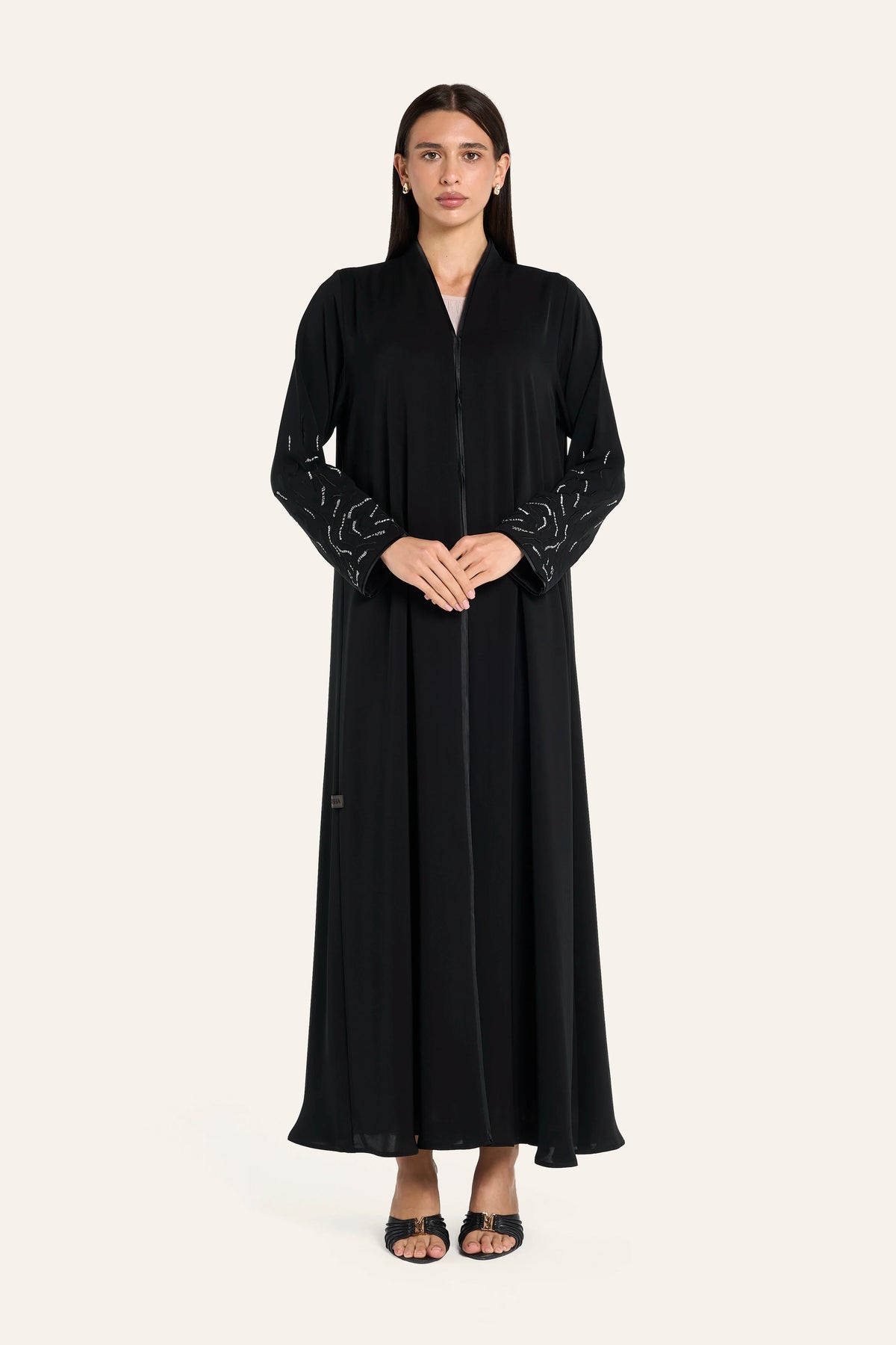 Ousha Two-Tone Embroidered Abaya - Black - Image 2